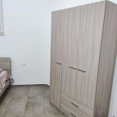 מונופולי Appartamento Sul Mare Con Parcheggio Privato מראה חיצוני תמונה